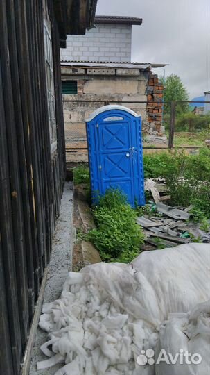 Уличный туалет