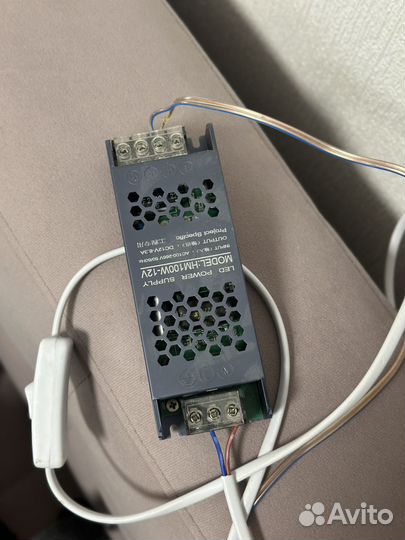 Неоновая вывеска