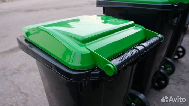 Контейнер для отходов выкатной 240л