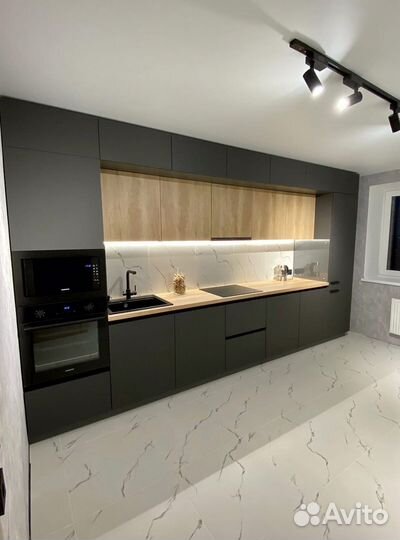 Кухня до потолка на заказ