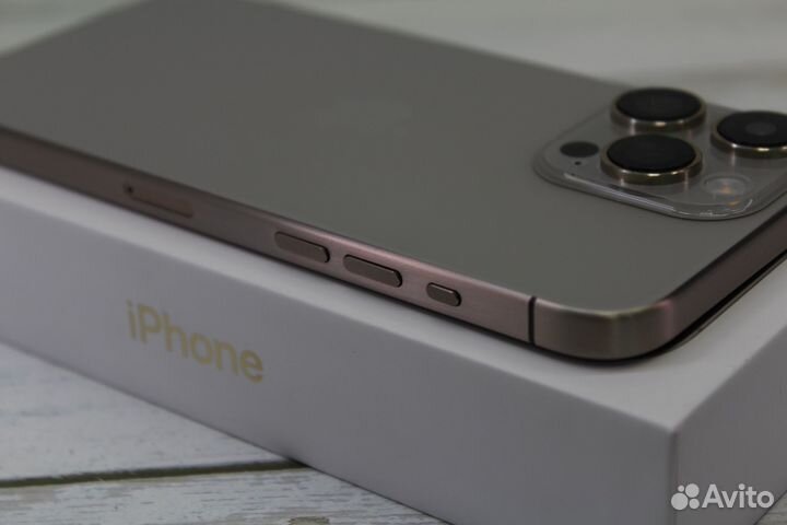 iPhone 13 Pro Max, 256 ГБ