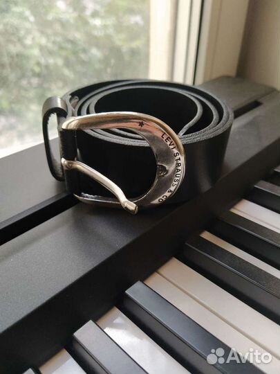 Levi's ремень кожа и Sigaro Gmbh ремень кожа