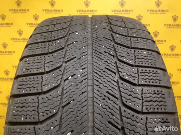Michelin X-Ice XI2 235/45 R17 97T