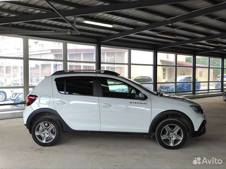 Renault Sandero Stepway, 2021