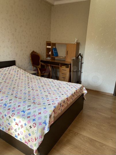 3-к. квартира, 87 м², 10/12 эт.