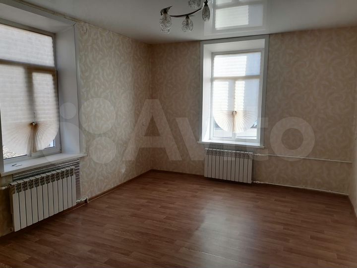 3-к. квартира, 56,8 м², 1/2 эт.
