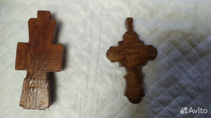 Крест деревянный