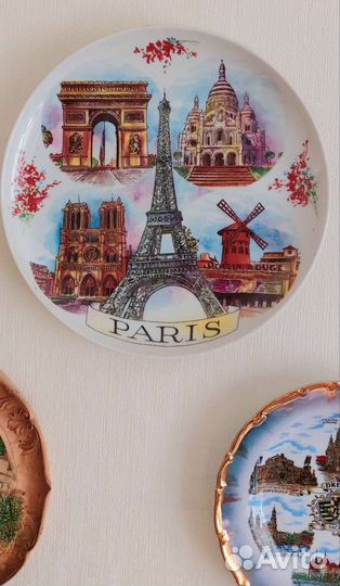 Сувенирные тарелки Европы на стену