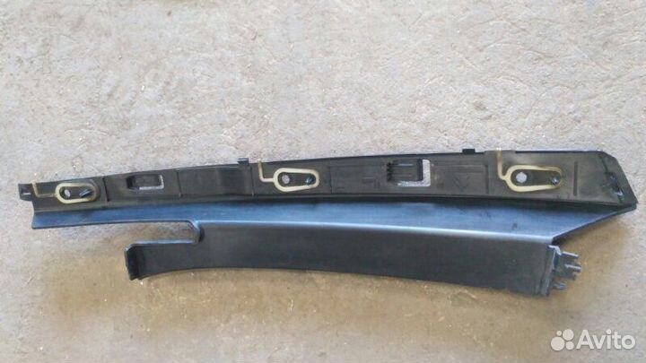 Накладка крыла задняя левая Citroen C4 picasso 2.0