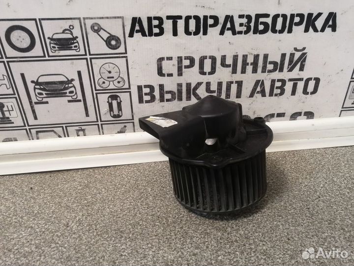 Моторчик отопителя для Rover 25