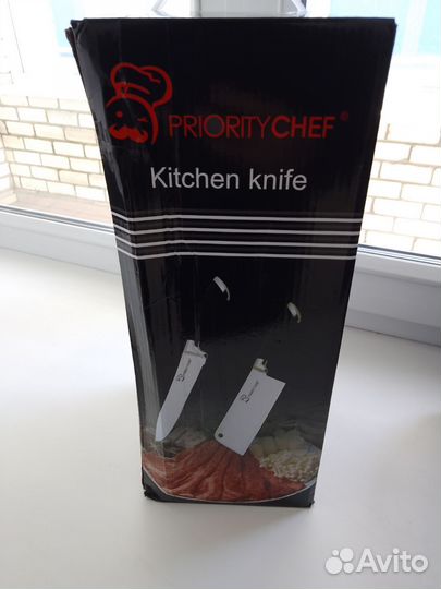 Набор кухонных ножей новый в коробке