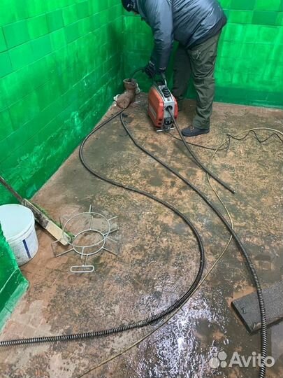 Прочистка засоров канализации и труб Дзержинский