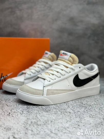 Кроссовки Nike Blazer