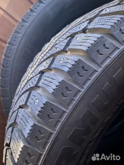 Зимняя резина 215/55 r16