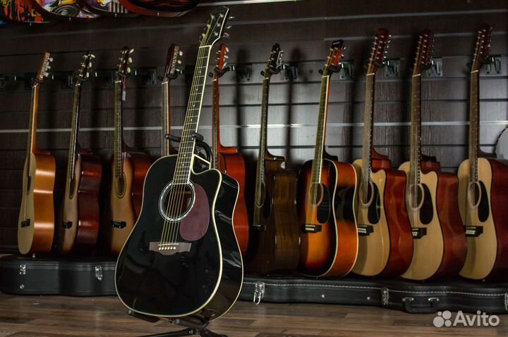 Электроакустическая гитара Naranda + Аксессуары