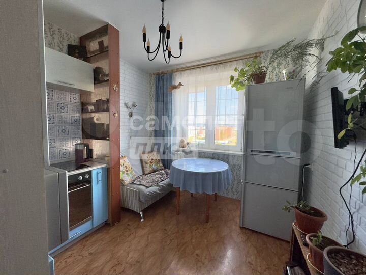 2-к. квартира, 42 м², 8/9 эт.