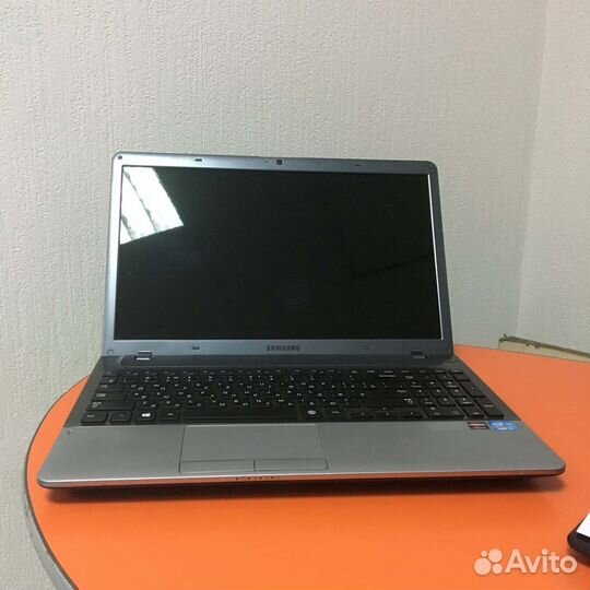 Ноутбук - samsung NP350V5C- 6XZ