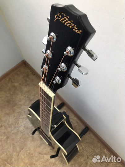 Электроакустическая гитара Elitaro E4040EQ