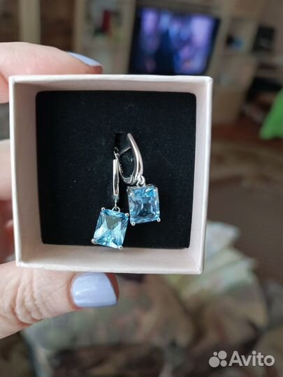 Серьги серебро с голубым топазом