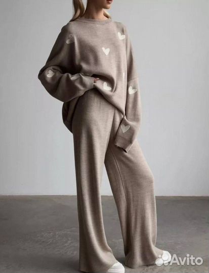 Вязаный костюм