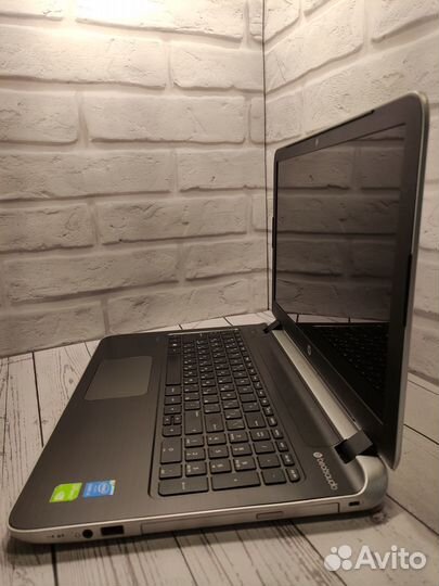 Hадежный Hp c SSD/15.6 Дюйма/Игры/8GB Озу