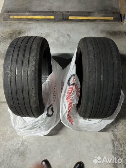 Dunlop Sport Maxx RT 255/45 R20 и 285/40 R20