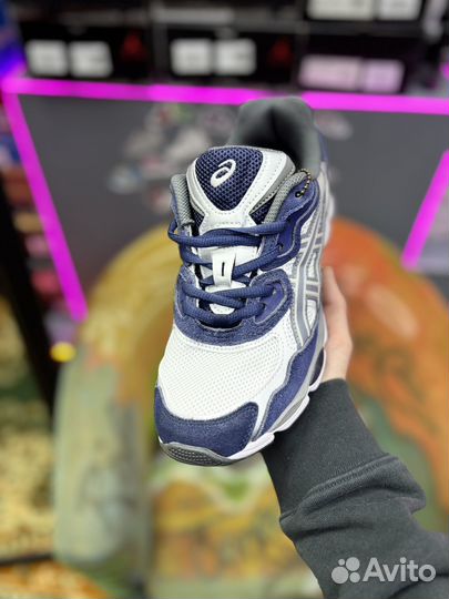 Кроссовки Asics gel NYC 42 размер