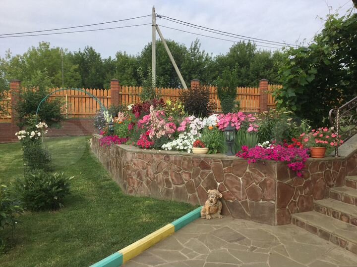 Коттедж 386 м² на участке 15 сот.