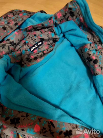 Плащ для девочки новый