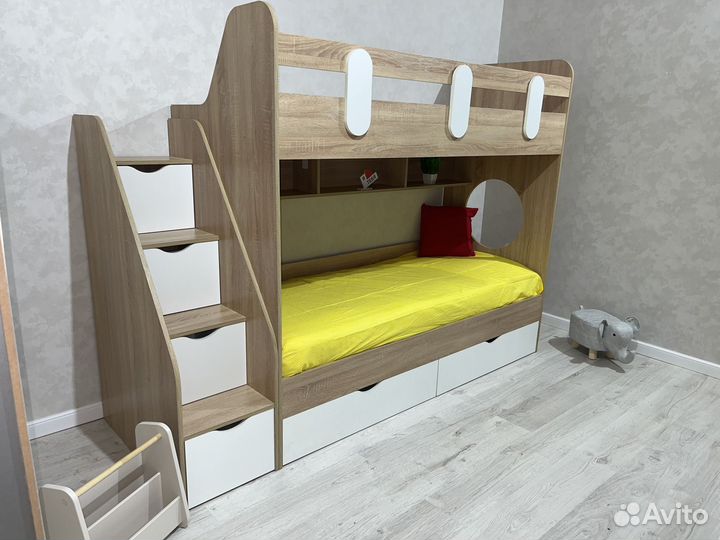 Двухъярусная кровать новая Fortuna 80х180