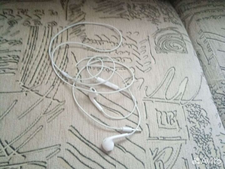 Наушники apple earpods проводные