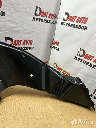 Канал впускной Mercedes EQS 580