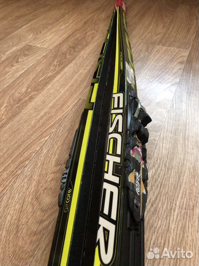 Беговые лыжи