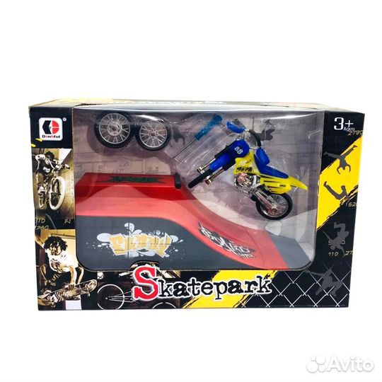 Фингербайк мотоцикл с рампой с доп.колесами