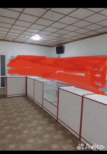 Торговые витрины и прилавки для магазина