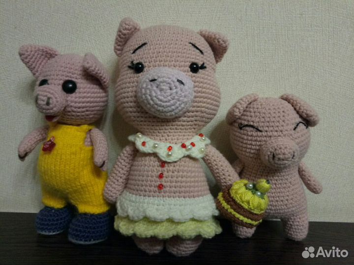 Мягкие игрушки три поросенка