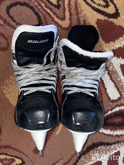Хоккейные коньки bauer