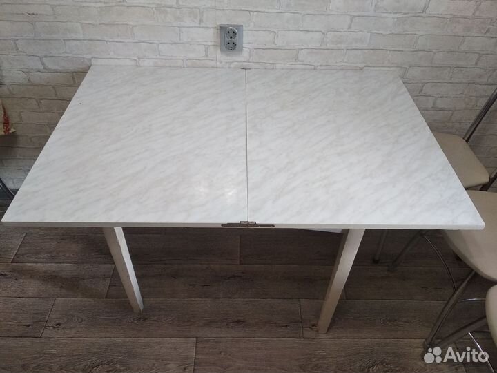 Кухонный стол раскладной бу