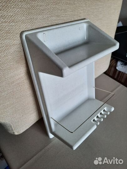 Полка пластиковая навесная для ванной комнаты