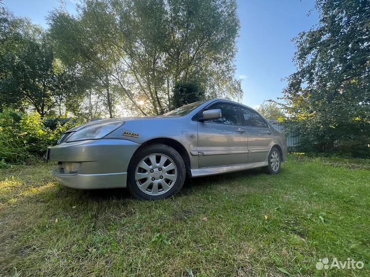 Mitsubishi Lancer 1.6 МТ, 2004, 555 555 км