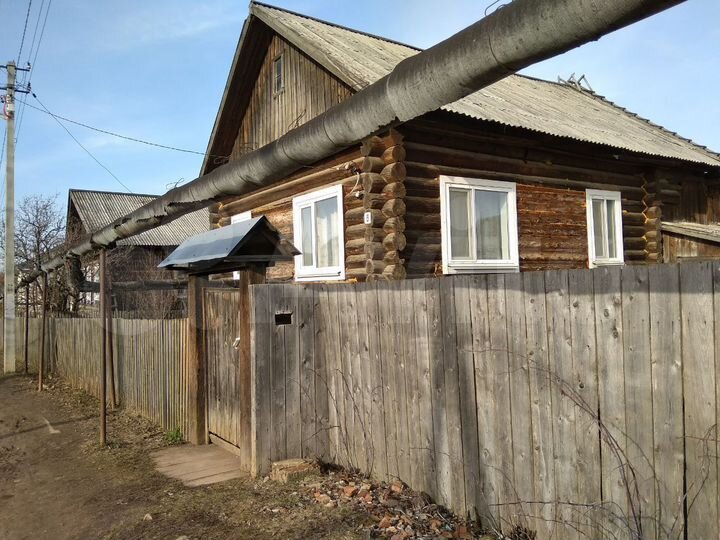 Дом 42 м² на участке 8 сот.