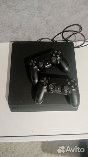 Sony PS4 slim 500 с играми
