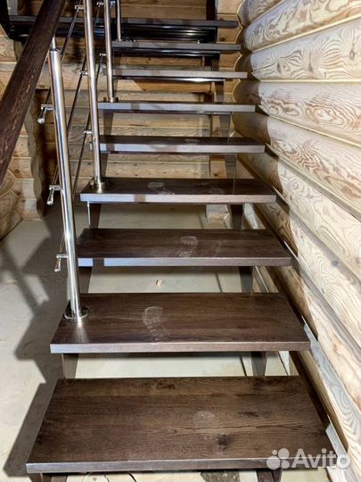Металлокаркас для лестницы 