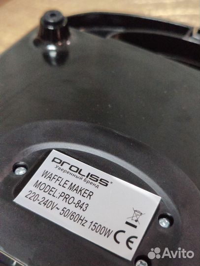 Вафельница электрическая