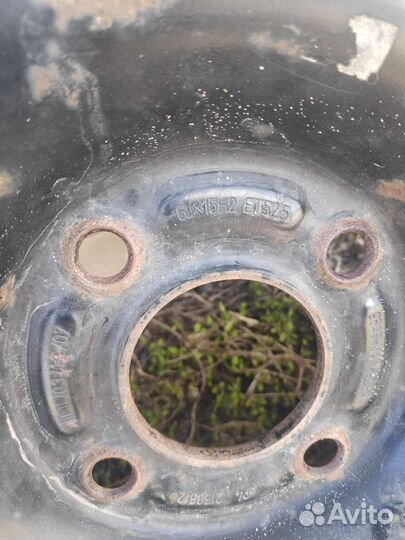 Комплект колес с колпаками на форд фьюжн