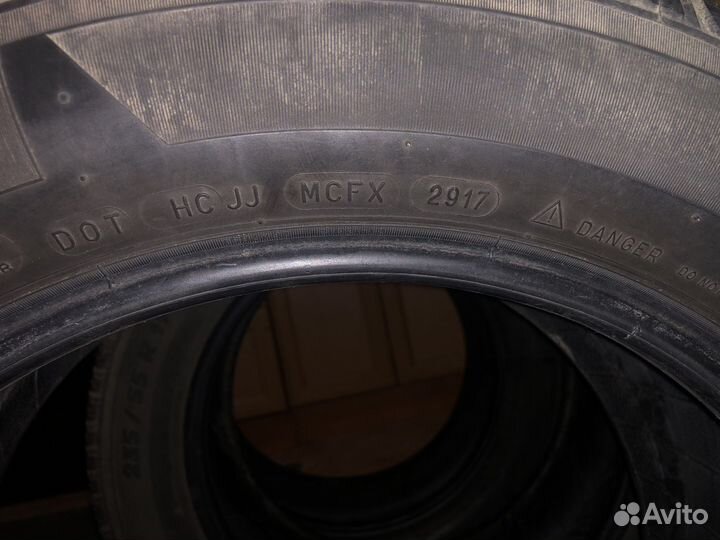 Michelin Latitude Tour HP 235/55 R17