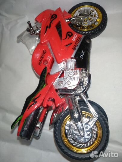 Модель мотоцикла звук. На. Батарейках