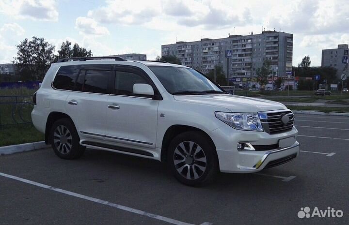 Land Cruiser 200 08-15 Рестайлинг бампер 16+ V8NO7