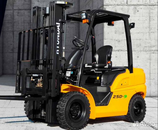 Вилочный погрузчик Hyundai 25D-9E, 2023