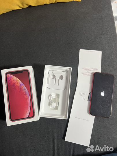iPhone Xr, 64 ГБ